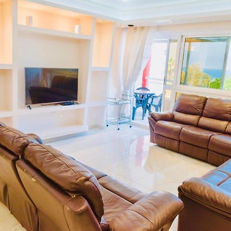 Royal Beach Front Apartments Νετάνια Εξωτερικό φωτογραφία