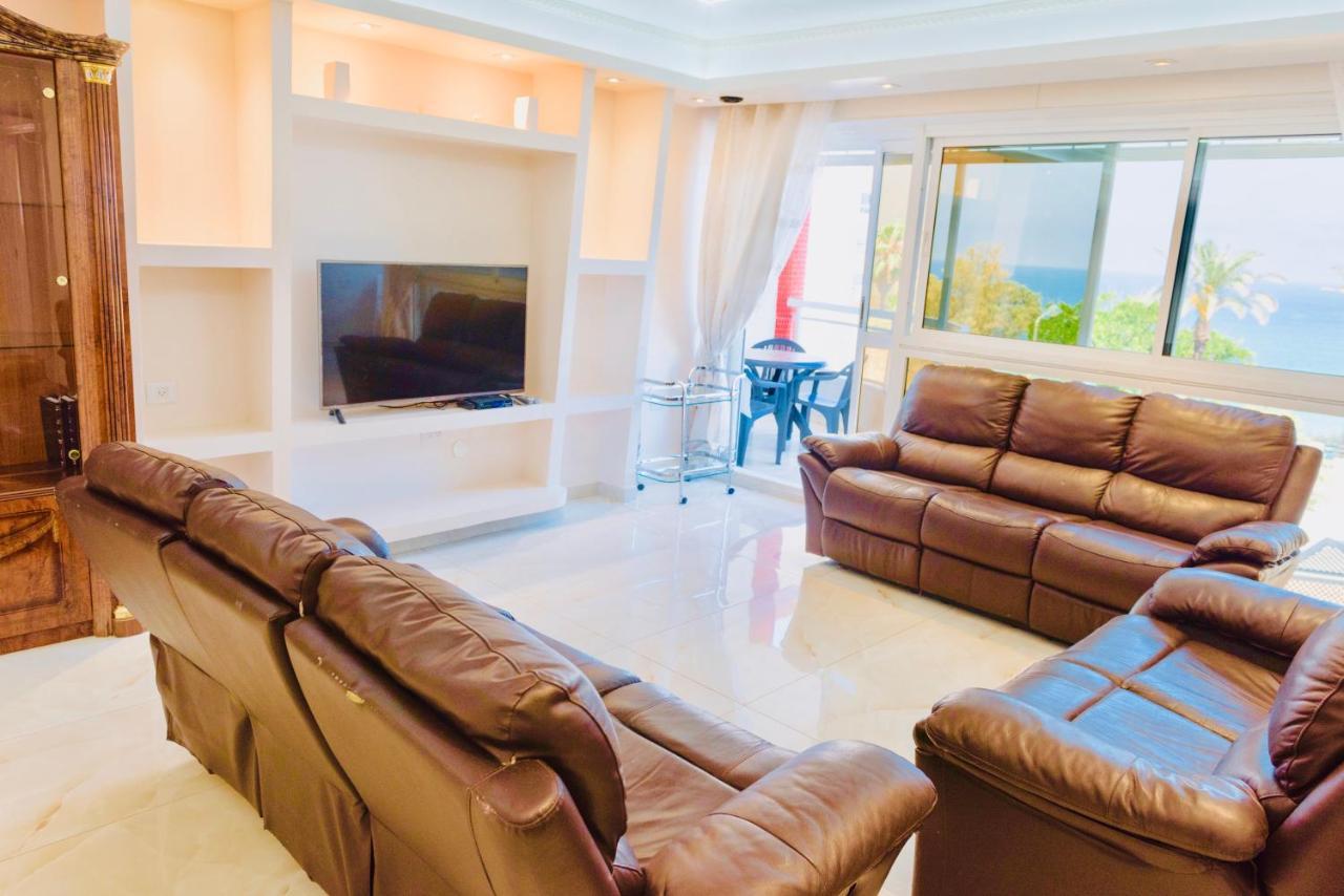 Royal Beach Front Apartments Νετάνια Εξωτερικό φωτογραφία